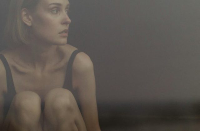 How to Spot the Symptoms of Anxiety Before They Take Over