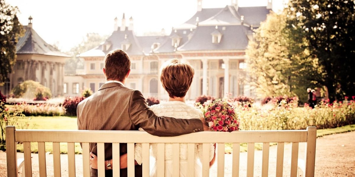 A couple experiencing tension and frustration, reflecting the common cycle of anger in relationships.